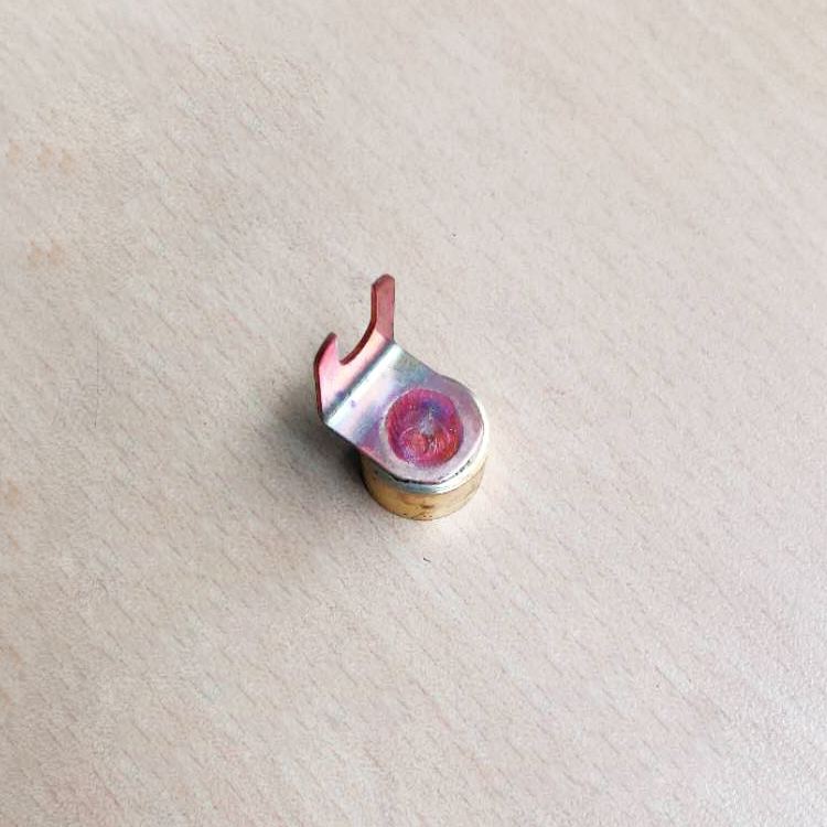 保險(xiǎn)絲導(dǎo)電套焊接機(jī)樣品 保險(xiǎn)絲導(dǎo)電套焊接機(jī)樣品