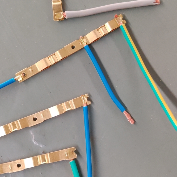 黃銅端子線焊接